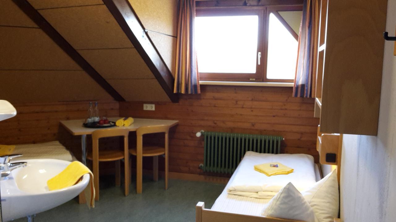 Hellmut-Wassmer-Jugendherberge Loerrach Exteriér fotografie